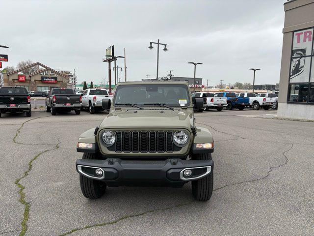 new 2025 Jeep Gladiator car, priced at $42,827