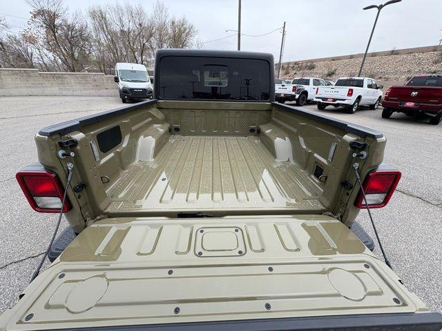 new 2025 Jeep Gladiator car, priced at $41,879