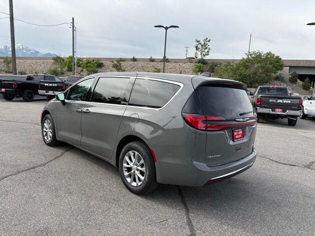 new 2025 Chrysler Pacifica car, priced at $40,845
