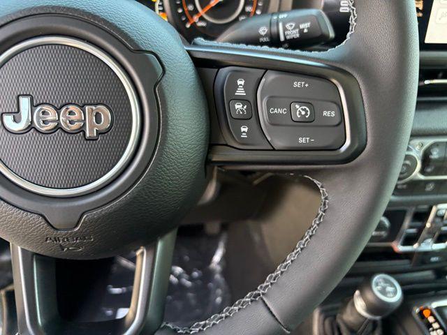 new 2025 Jeep Gladiator car, priced at $475,733