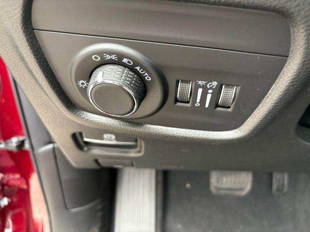 new 2025 Jeep Grand Cherokee L car, priced at $39,026