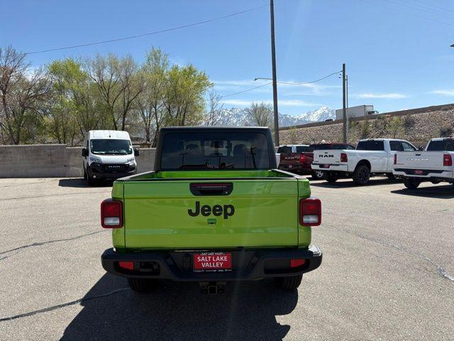 new 2025 Jeep Gladiator car, priced at $41,032