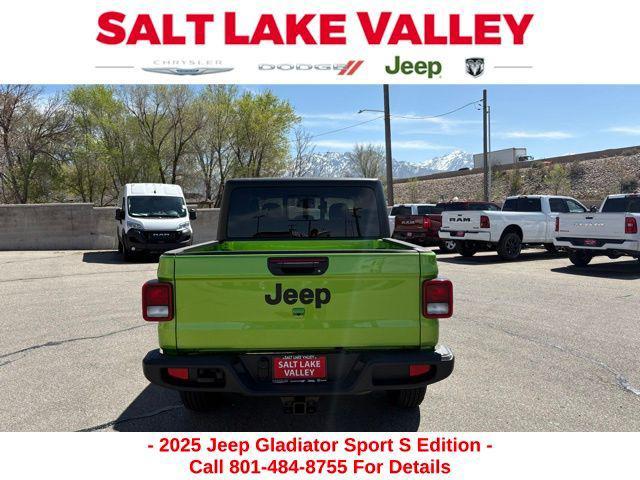 new 2025 Jeep Gladiator car, priced at $39,982