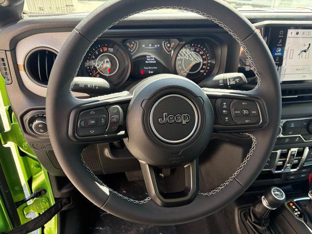 new 2025 Jeep Gladiator car, priced at $39,982