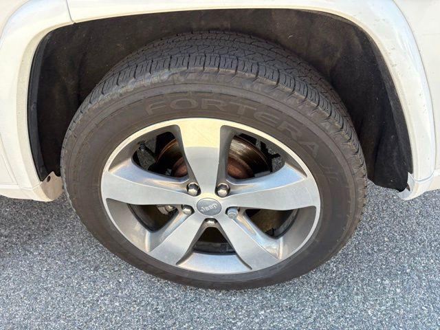 used 2015 Jeep Grand Cherokee car, priced at $7,383