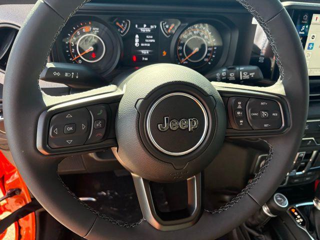 new 2025 Jeep Wrangler car, priced at $42,076