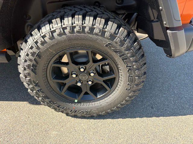 new 2025 Jeep Wrangler car, priced at $42,076