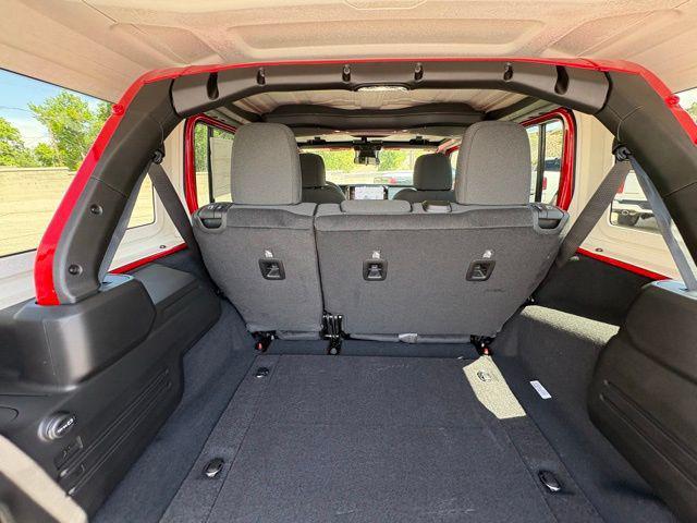 new 2025 Jeep Wrangler car, priced at $41,876
