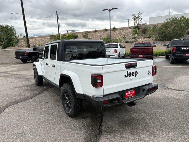 new 2025 Jeep Gladiator car, priced at $45,339