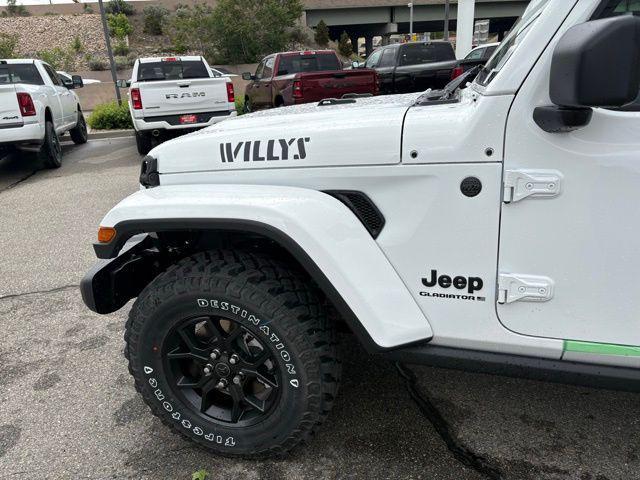 new 2025 Jeep Gladiator car, priced at $45,339