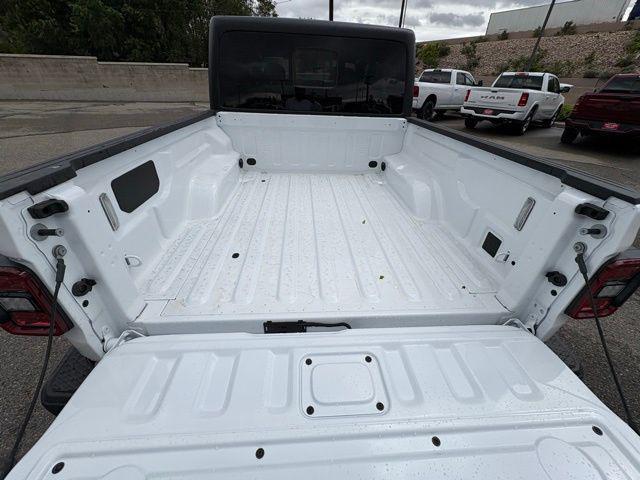 new 2025 Jeep Gladiator car, priced at $43,755