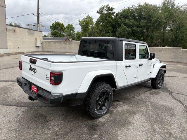 new 2025 Jeep Gladiator car, priced at $45,339