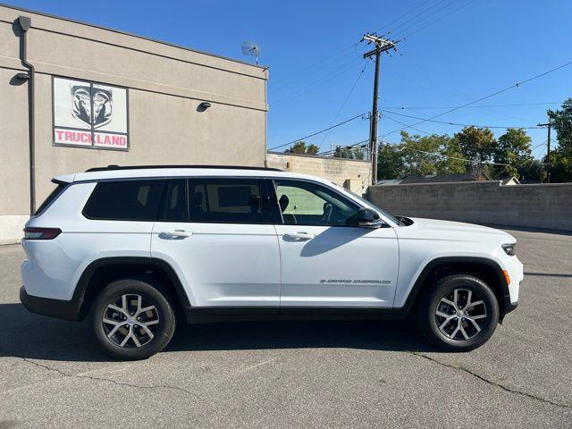 new 2025 Jeep Grand Cherokee L car, priced at $44,210