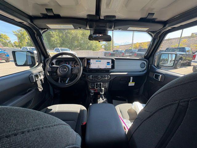 new 2025 Jeep Gladiator car, priced at $41,464