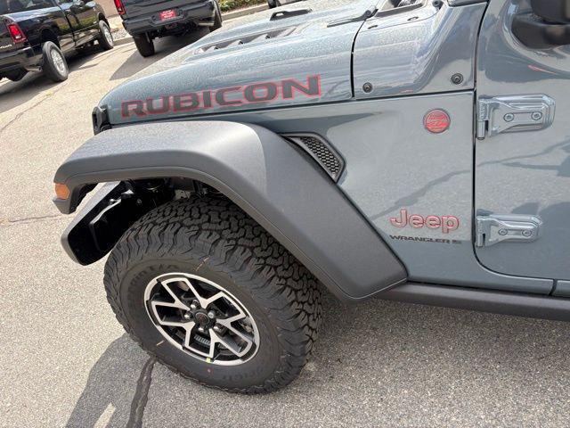 new 2025 Jeep Wrangler car, priced at $53,184