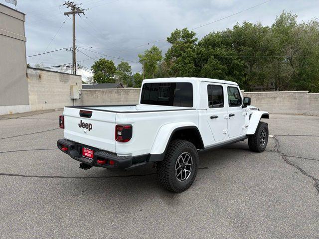 new 2025 Jeep Gladiator car, priced at $51,404