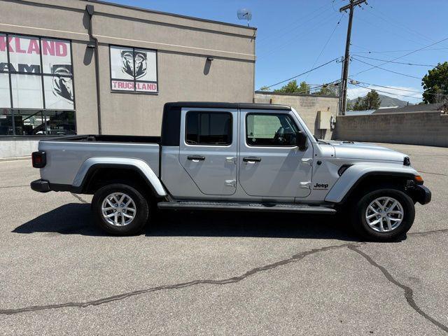 used 2023 Jeep Gladiator car, priced at $29,689