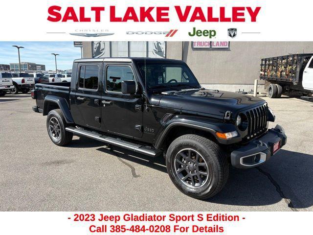 used 2023 Jeep Gladiator car, priced at $27,397