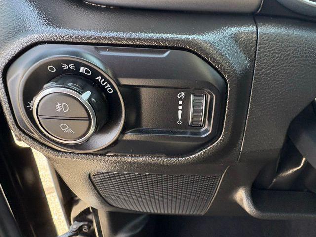 used 2023 Jeep Gladiator car, priced at $29,687