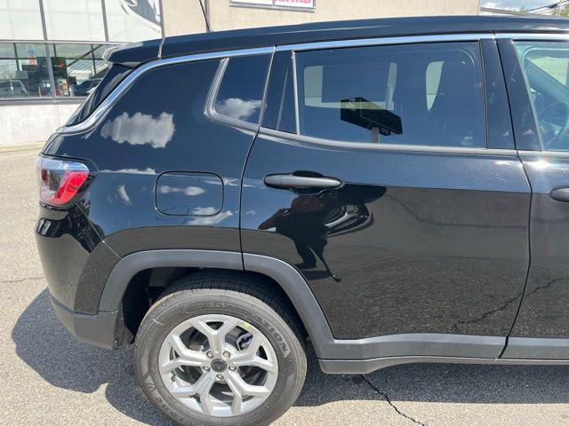 new 2025 Jeep Compass car, priced at $24,090