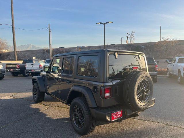 new 2025 Jeep Wrangler car, priced at $40,011