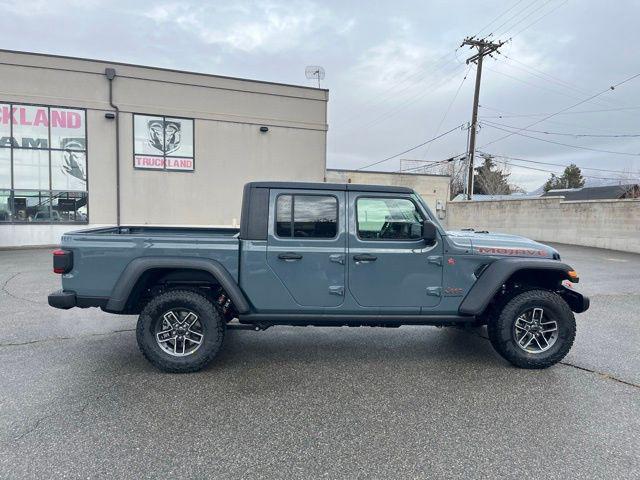 new 2025 Jeep Gladiator car, priced at $47,679