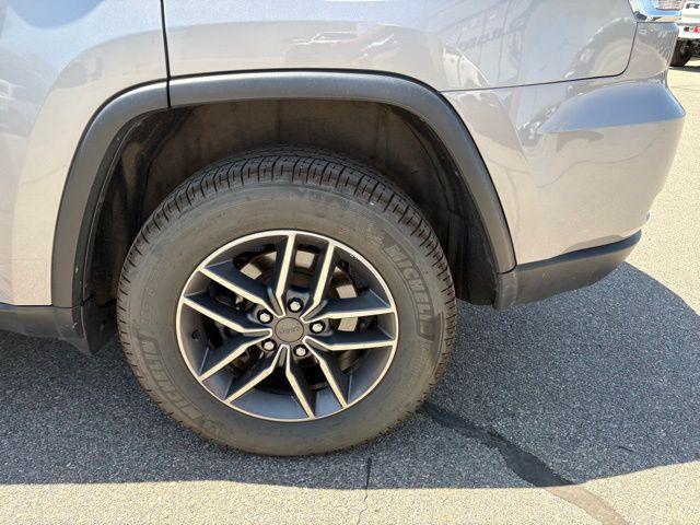 used 2019 Jeep Grand Cherokee car, priced at $21,198