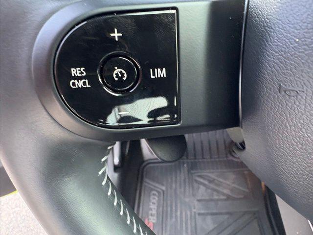 used 2023 MINI Hardtop car, priced at $24,397