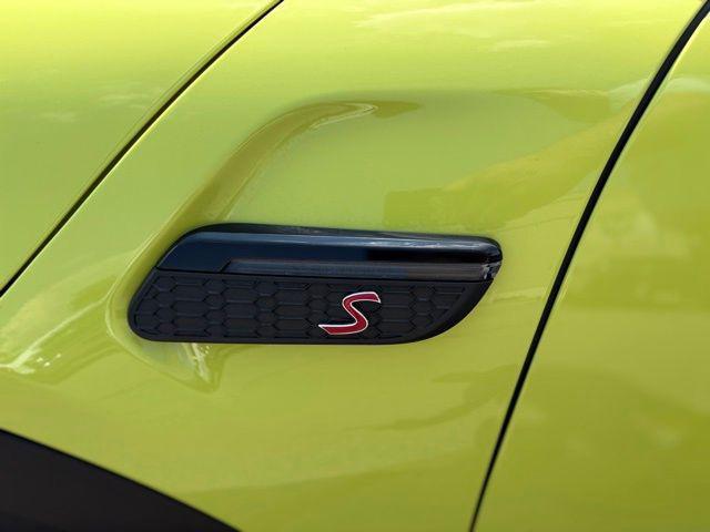 used 2023 MINI Hardtop car, priced at $24,397