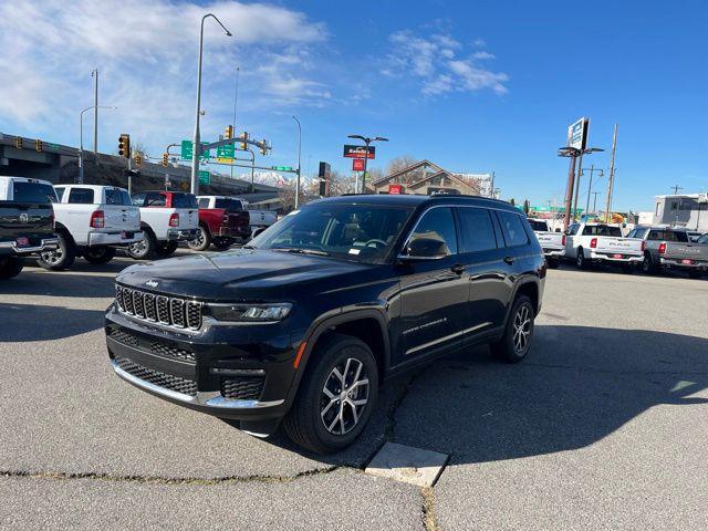 new 2025 Jeep Grand Cherokee L car, priced at $42,453