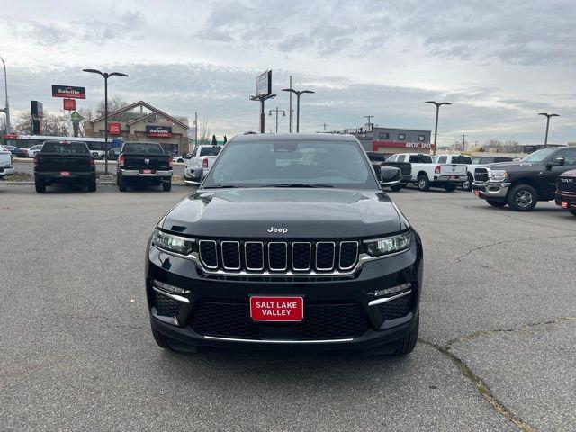 new 2025 Jeep Grand Cherokee car, priced at $40,884