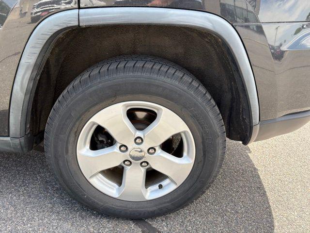 used 2011 Jeep Grand Cherokee car, priced at $9,467