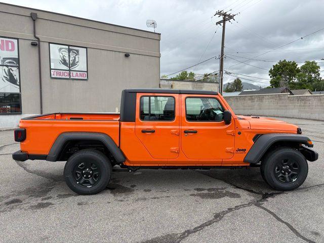 new 2025 Jeep Gladiator car, priced at $38,396