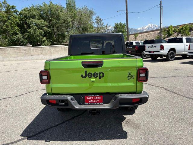 new 2025 Jeep Gladiator car, priced at $45,830