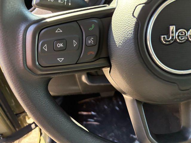 new 2025 Jeep Wrangler car, priced at $35,327