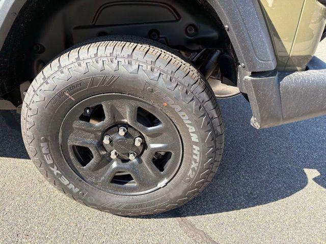 new 2025 Jeep Wrangler car, priced at $35,327