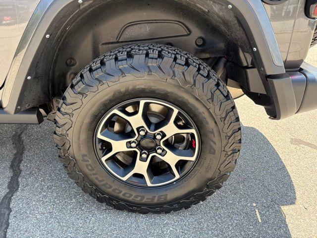 used 2021 Jeep Wrangler Unlimited car, priced at $37,397