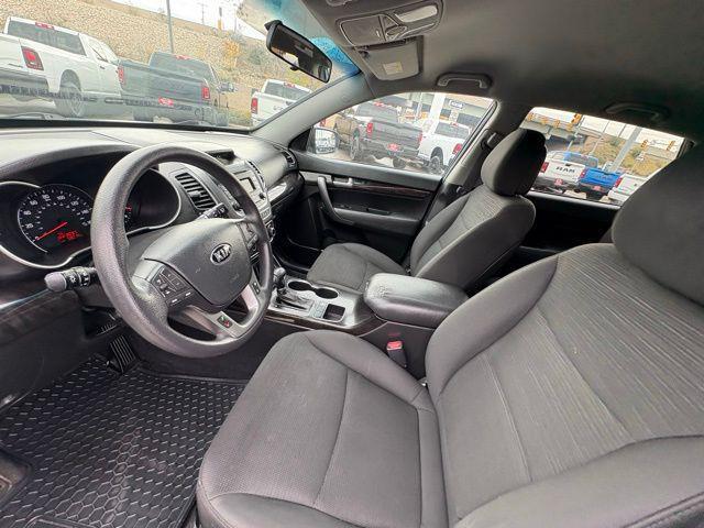 used 2014 Kia Sorento car, priced at $9,997