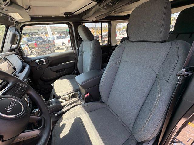 new 2025 Jeep Wrangler car, priced at $35,956