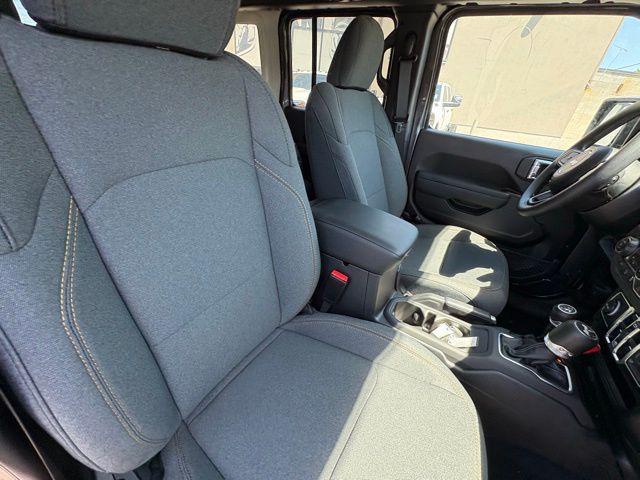new 2025 Jeep Wrangler car, priced at $35,956