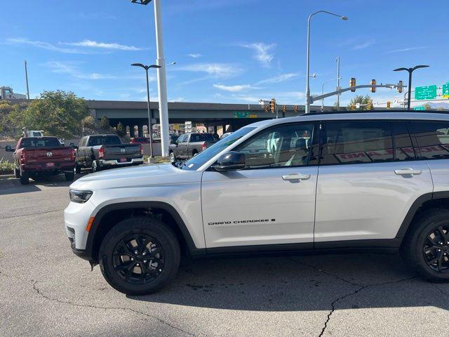 new 2025 Jeep Grand Cherokee L car, priced at $40,817