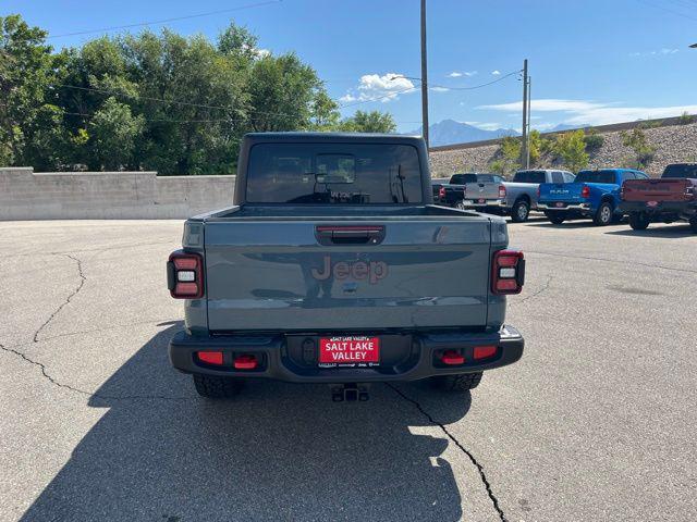 new 2024 Jeep Gladiator car, priced at $49,090