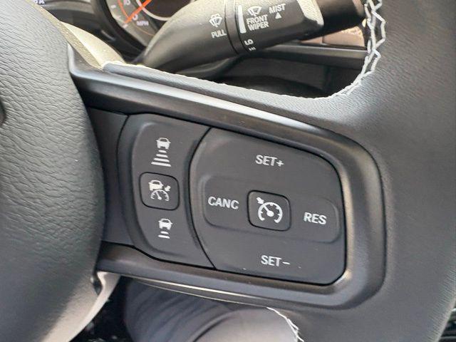 new 2025 Jeep Gladiator car, priced at $42,922
