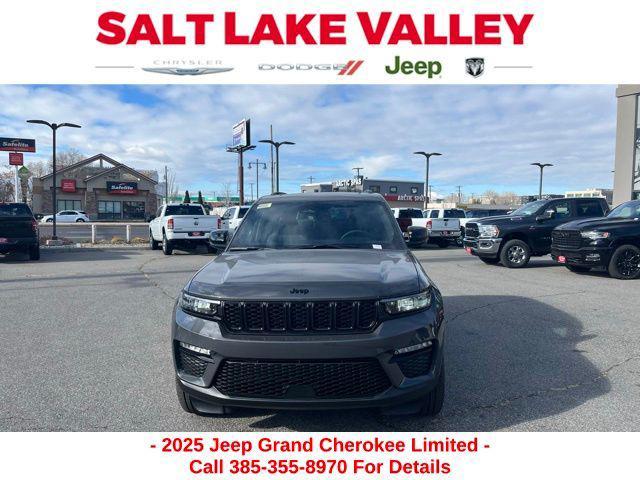 new 2025 Jeep Grand Cherokee car, priced at $45,112