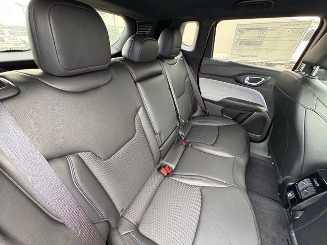 new 2025 Jeep Compass car, priced at $24,692