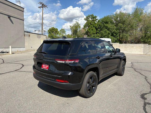 new 2025 Jeep Grand Cherokee car, priced at $45,318