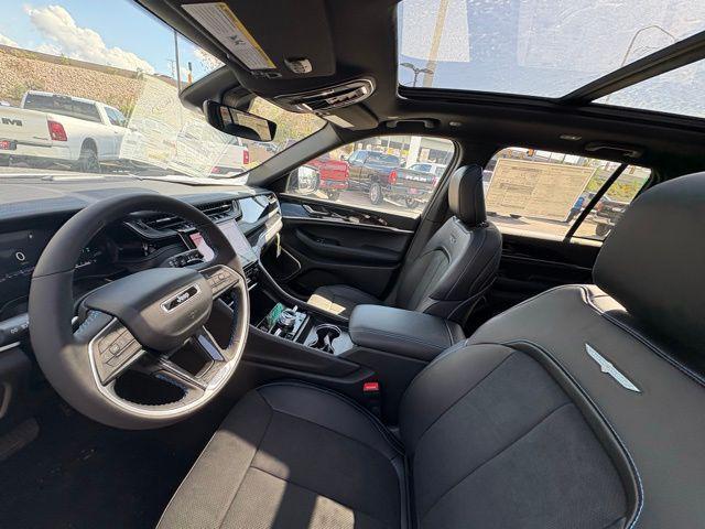 new 2025 Jeep Grand Cherokee 4xe car, priced at $59,086