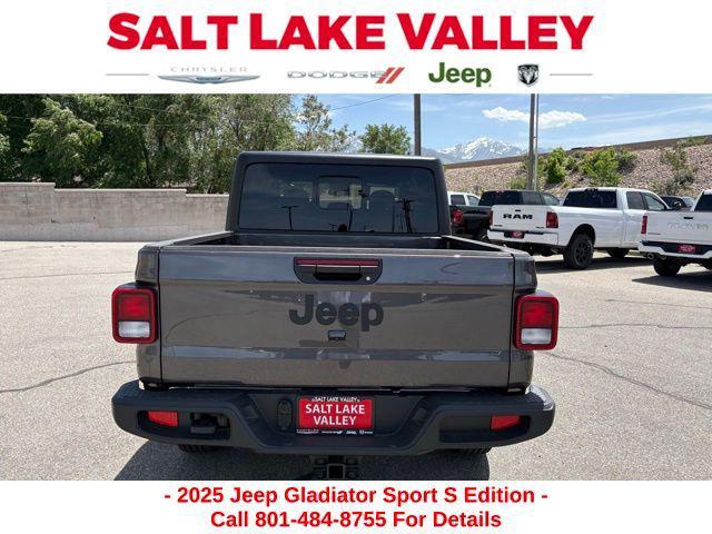 new 2025 Jeep Gladiator car, priced at $38,956