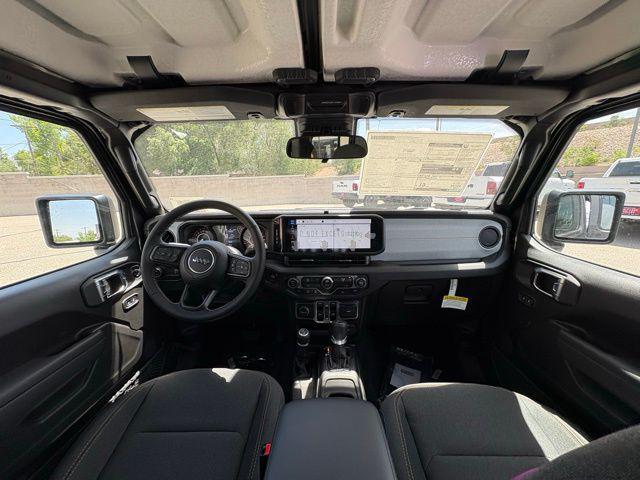 new 2025 Jeep Gladiator car, priced at $38,956