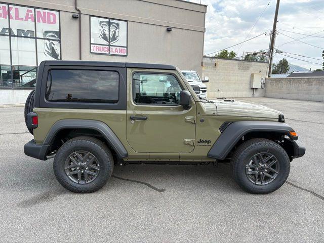 new 2025 Jeep Wrangler car, priced at $37,462